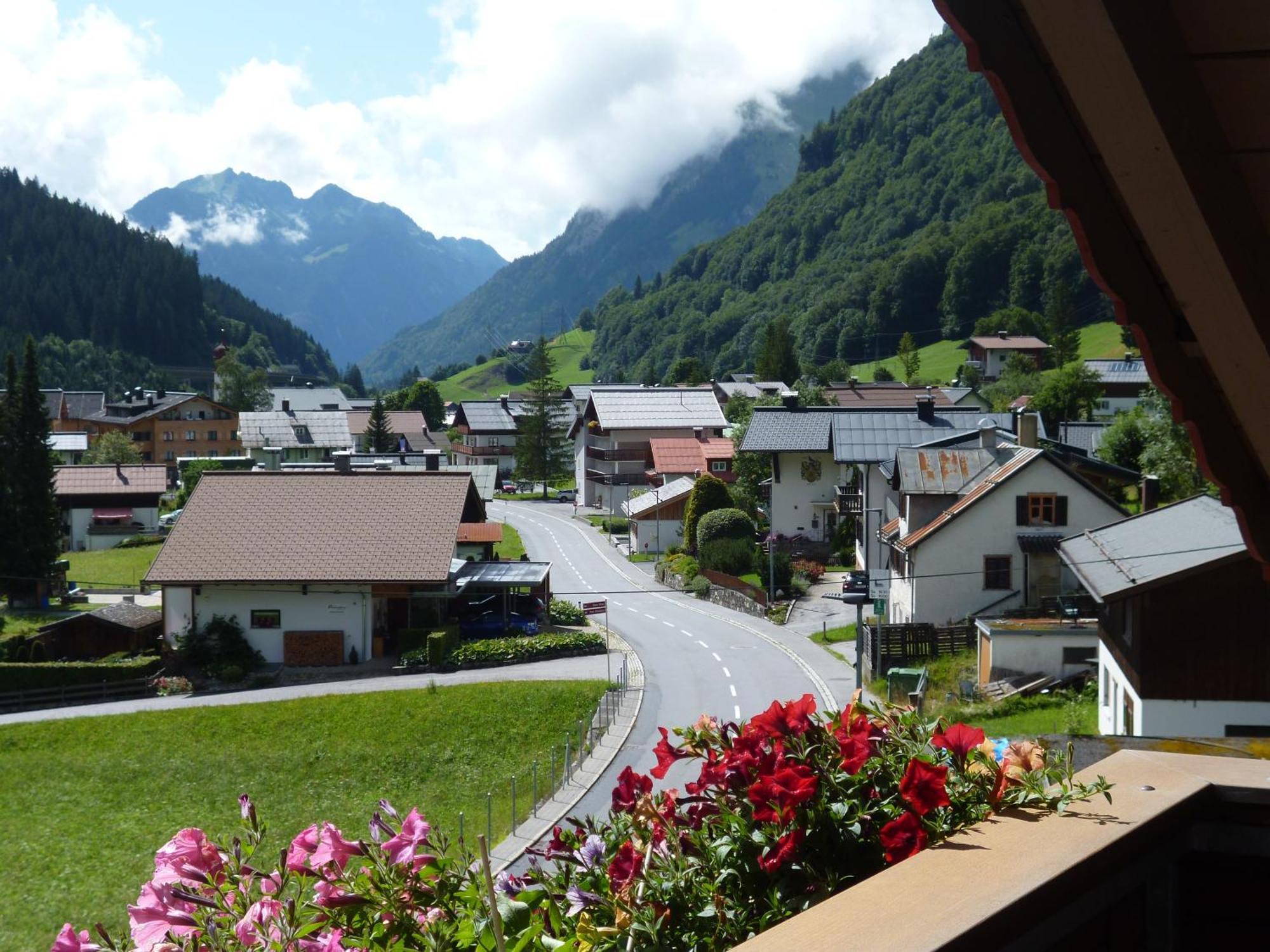 Haus Christian Appartement Klosterle am Arlberg Buitenkant foto